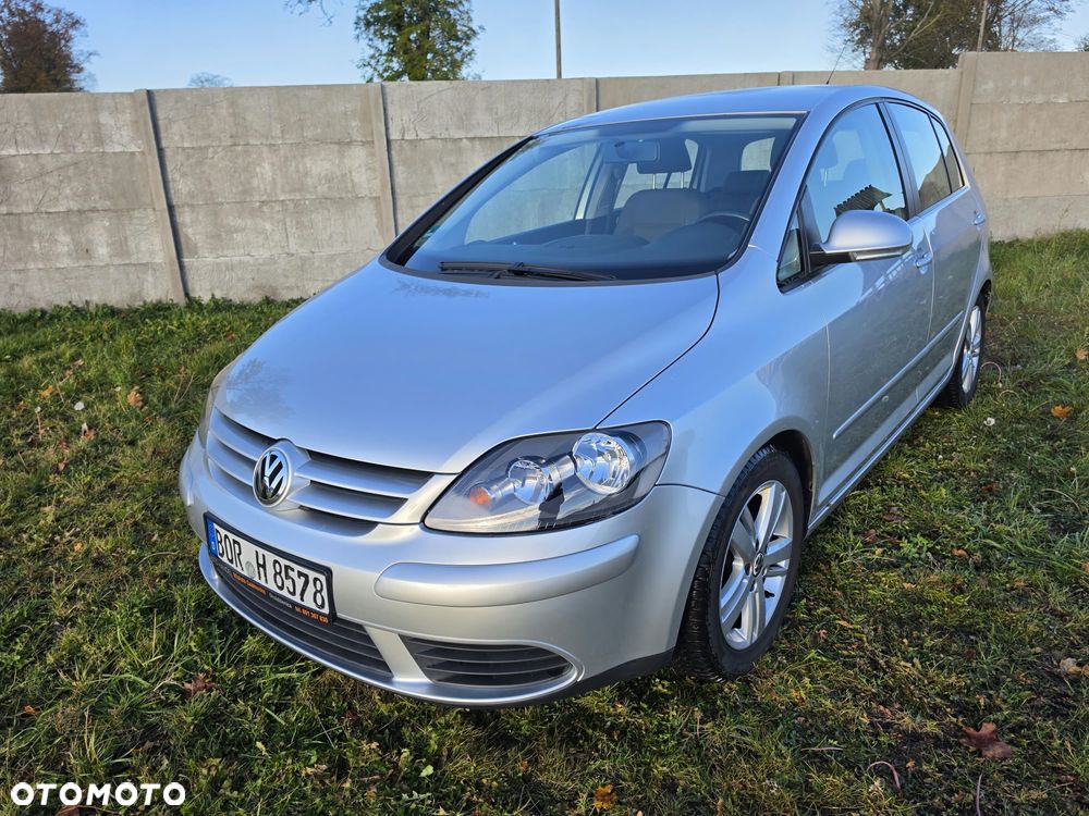 Volkswagen Golf Plus - 17