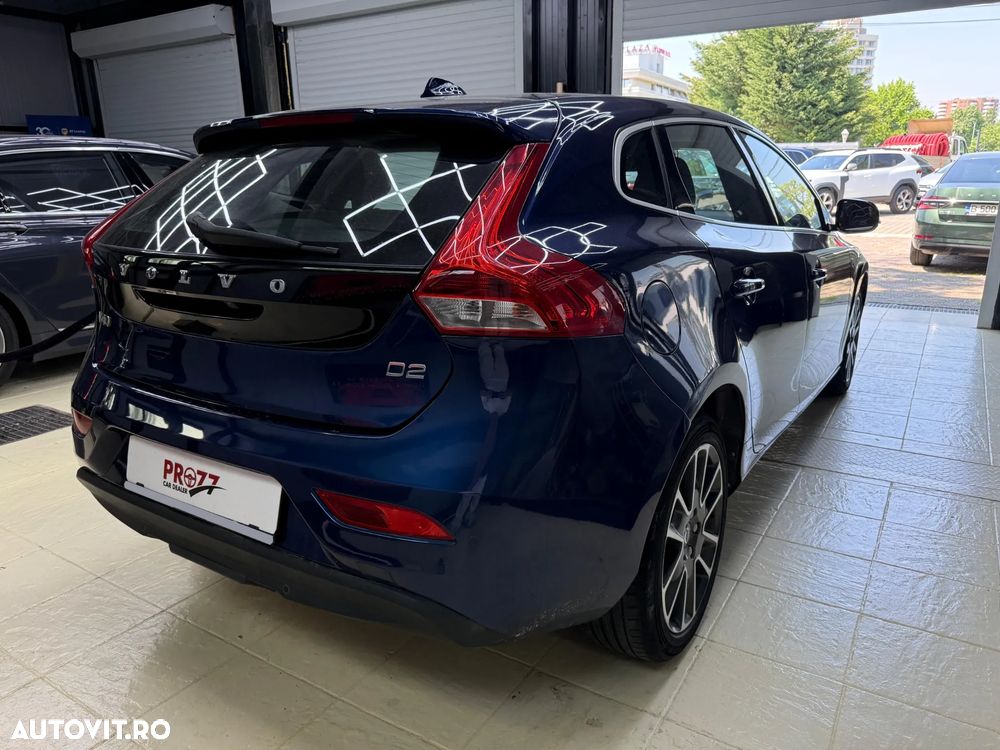 Volvo V40 D2 Ocean Race - 7