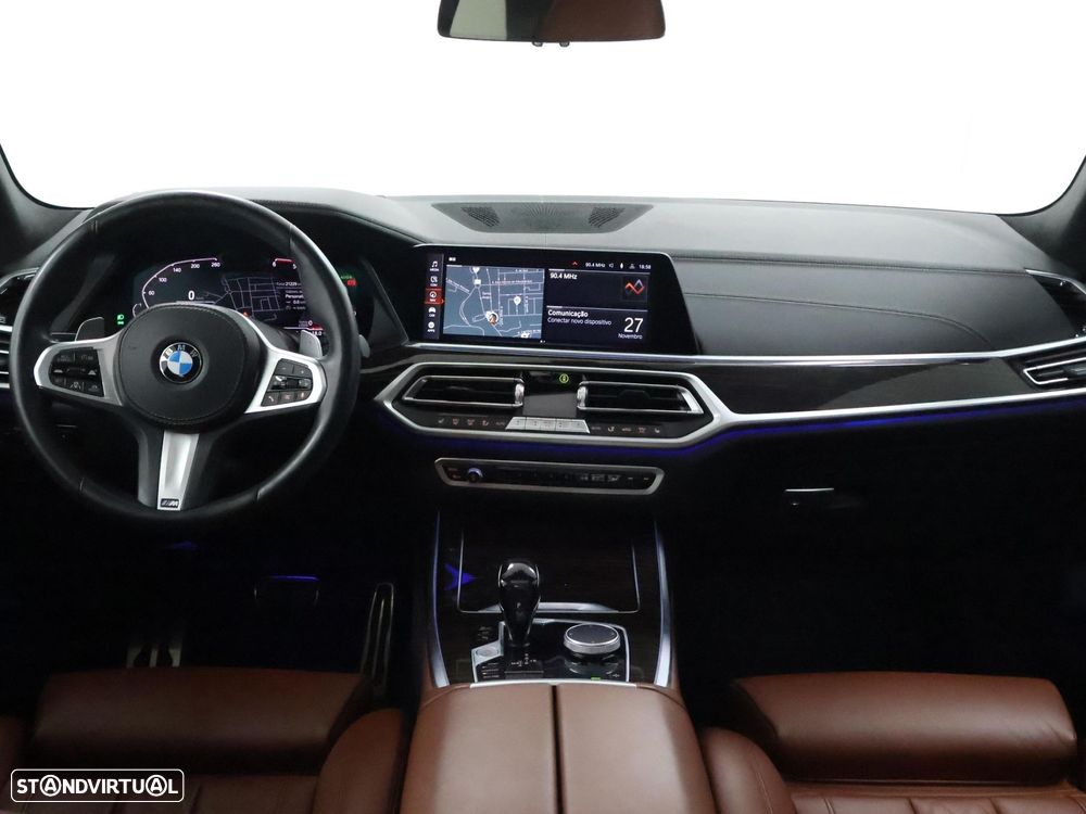 BMW X7 40 d xDrive Pack M - 26