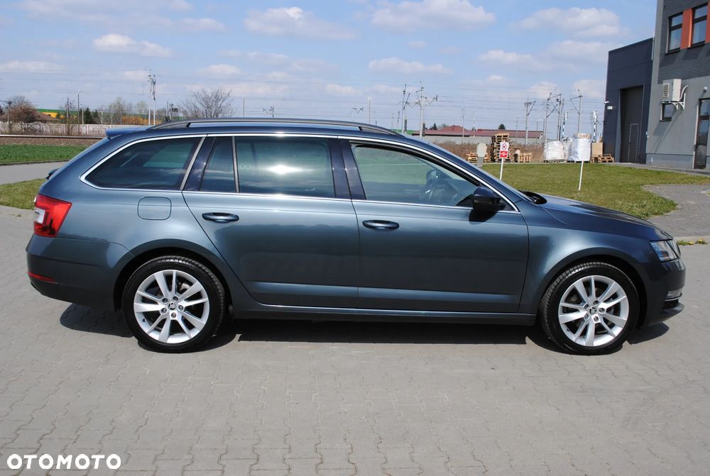 Skoda Octavia 1.5 TSI ACT Style DSG - 30