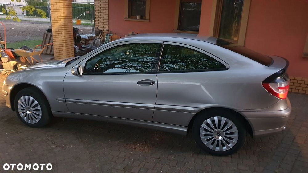 Mercedes-Benz Klasa C 180 Kompressor Starline - 14
