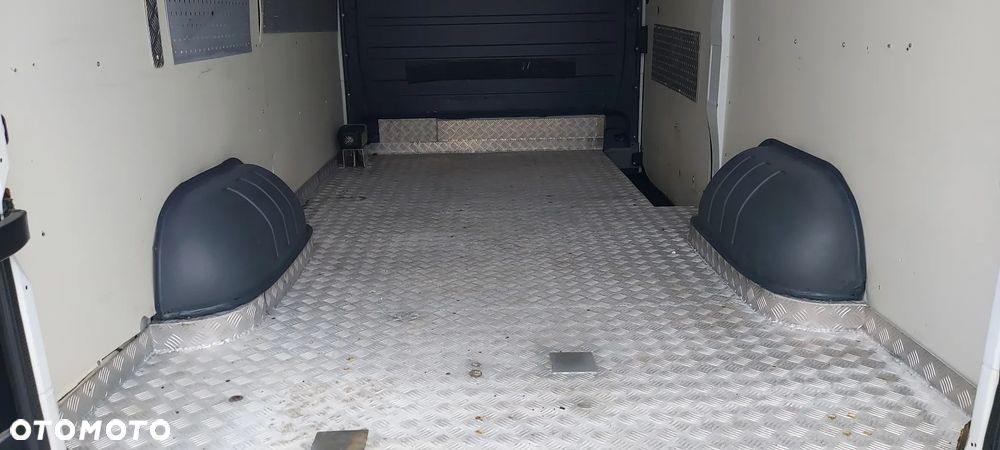 Mercedes-Benz SPRINTER - 26