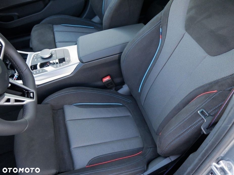 BMW Seria 3 320d xDrive mHEV M Sport - 9
