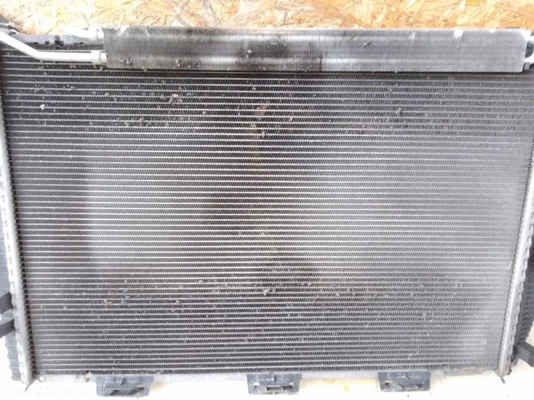 Chłodnica Wody Vw Transporter T5 1.9 TDI 7H0121253K - 2