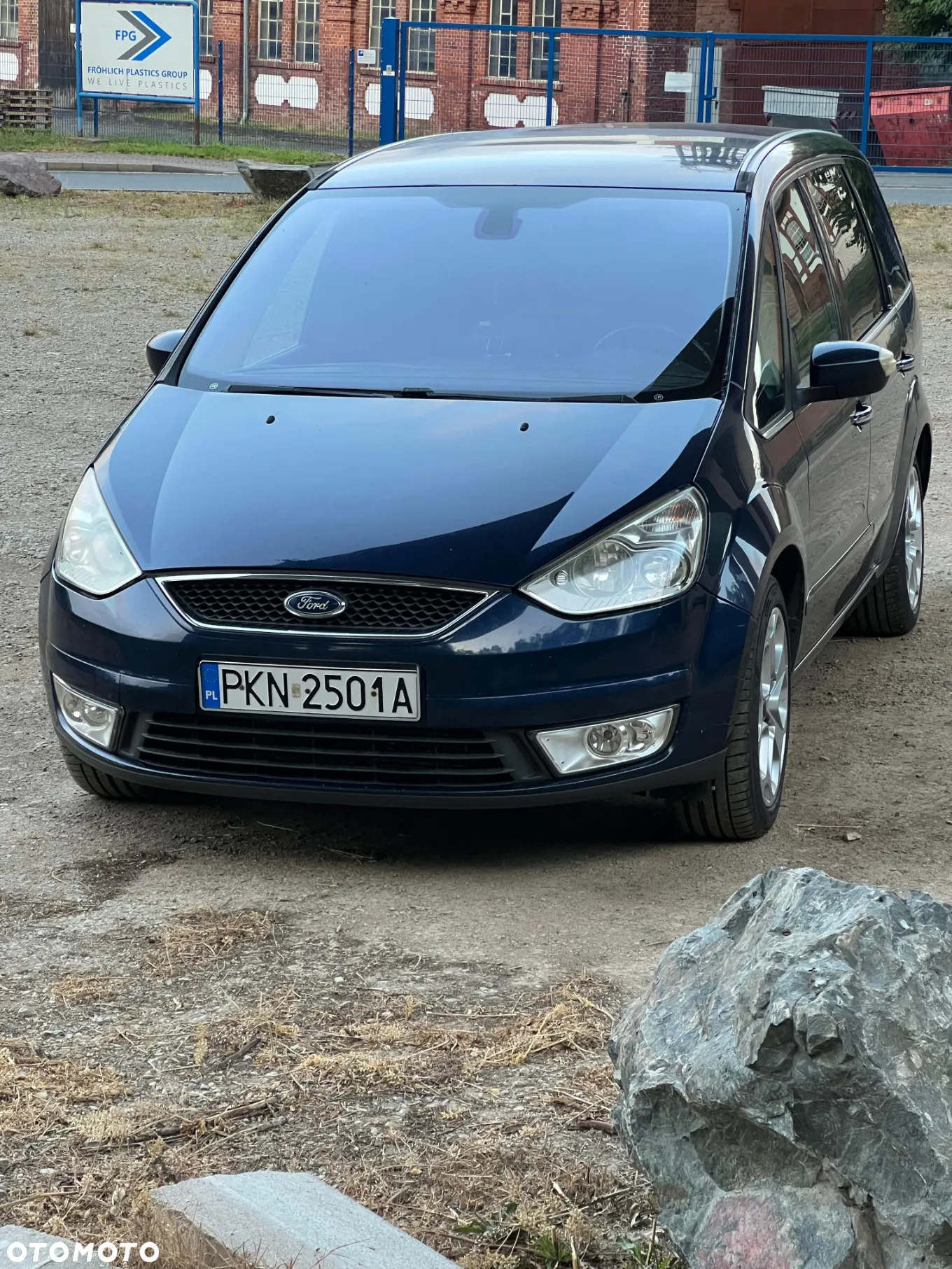 Ford Galaxy 2.0 TDCi Ghia - 23