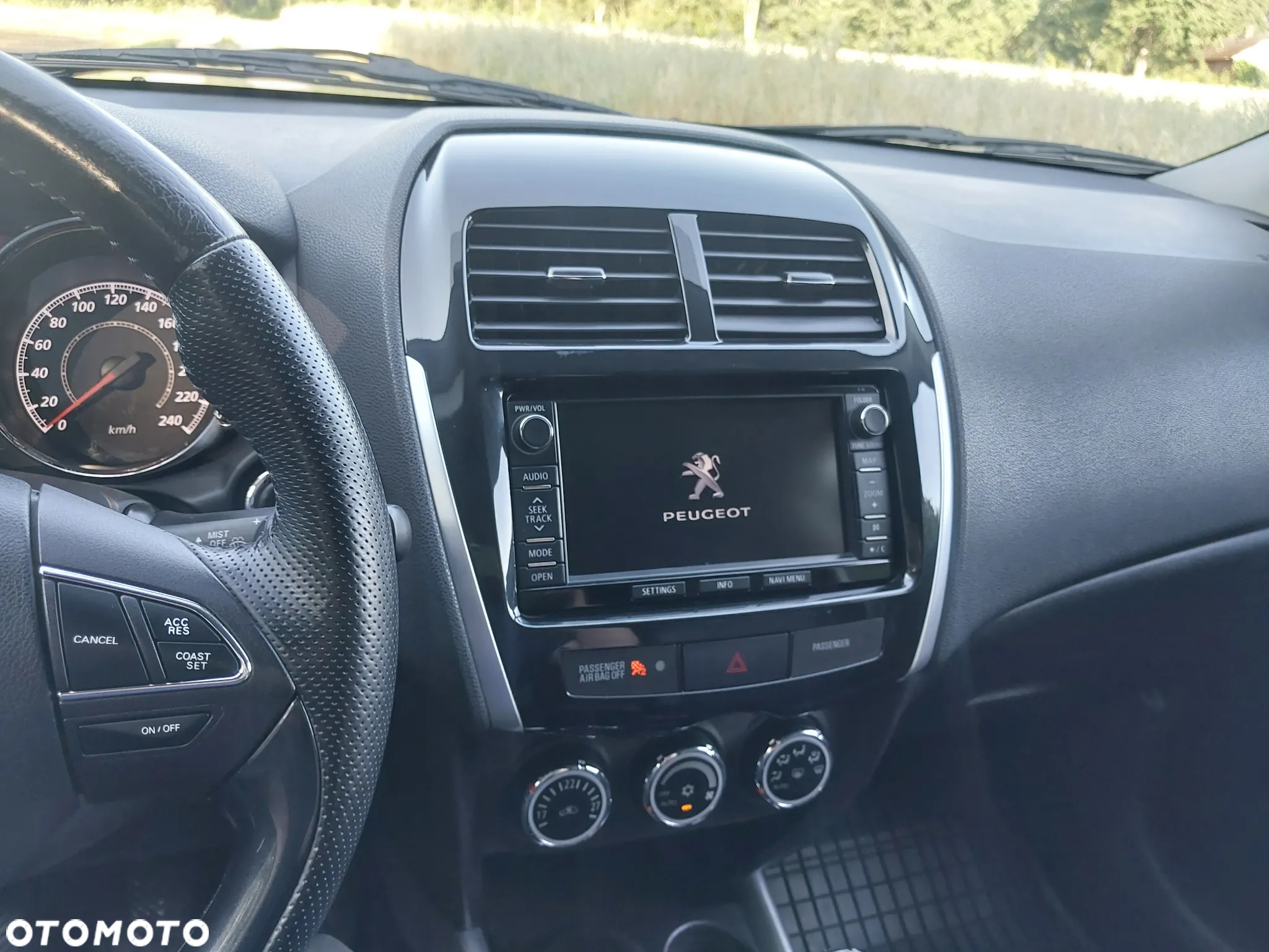 Peugeot 4008 HDI FAP 115 Stop & Start Allure - 17