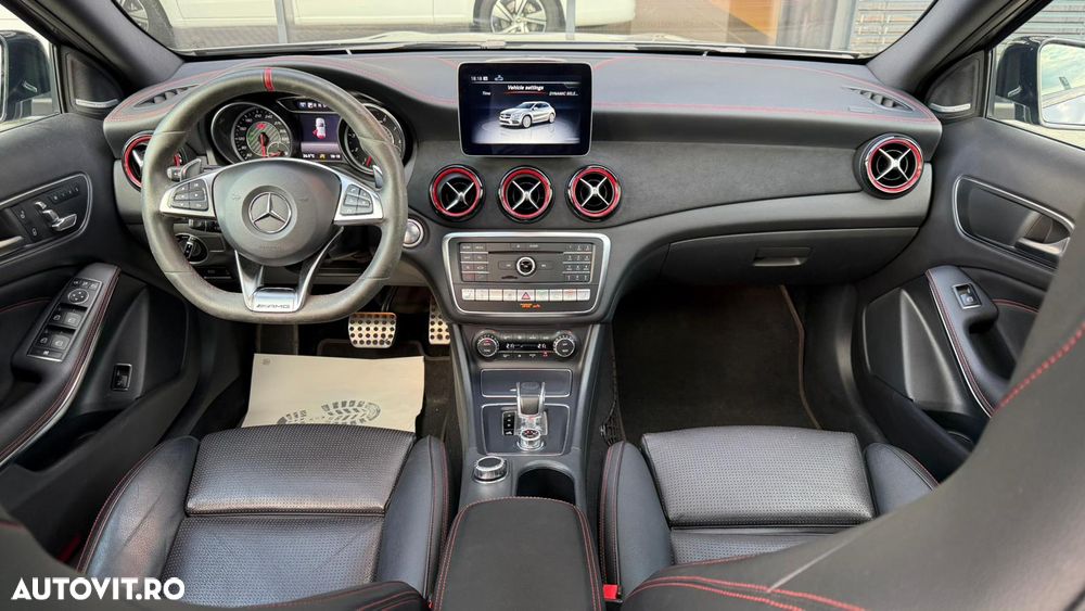 Mercedes-Benz GLA - 9