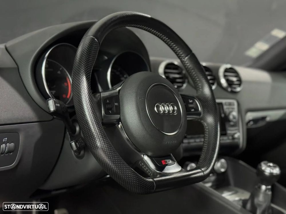 Audi TT Coupé - 5