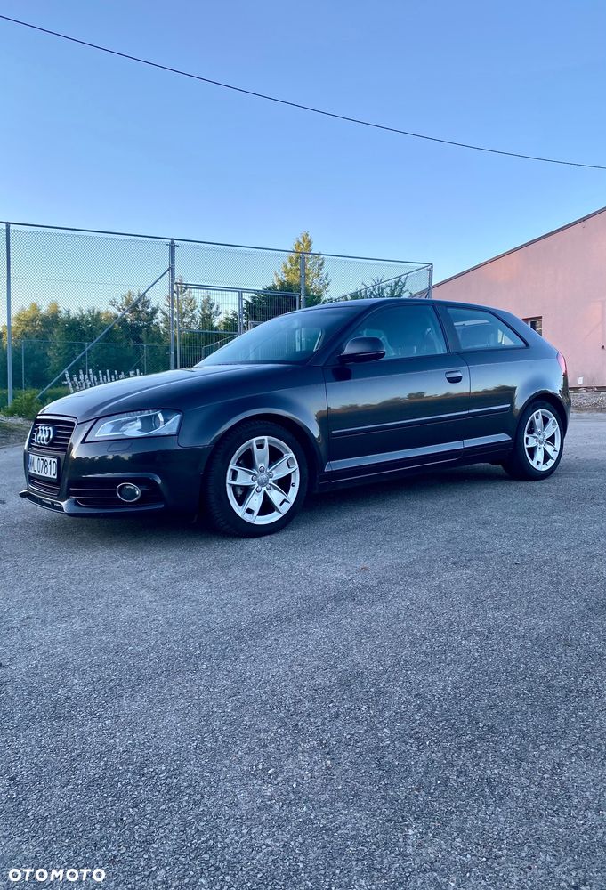 Audi A3 3-drzwiowe 2.0 TDI DPF Ambiente - 1