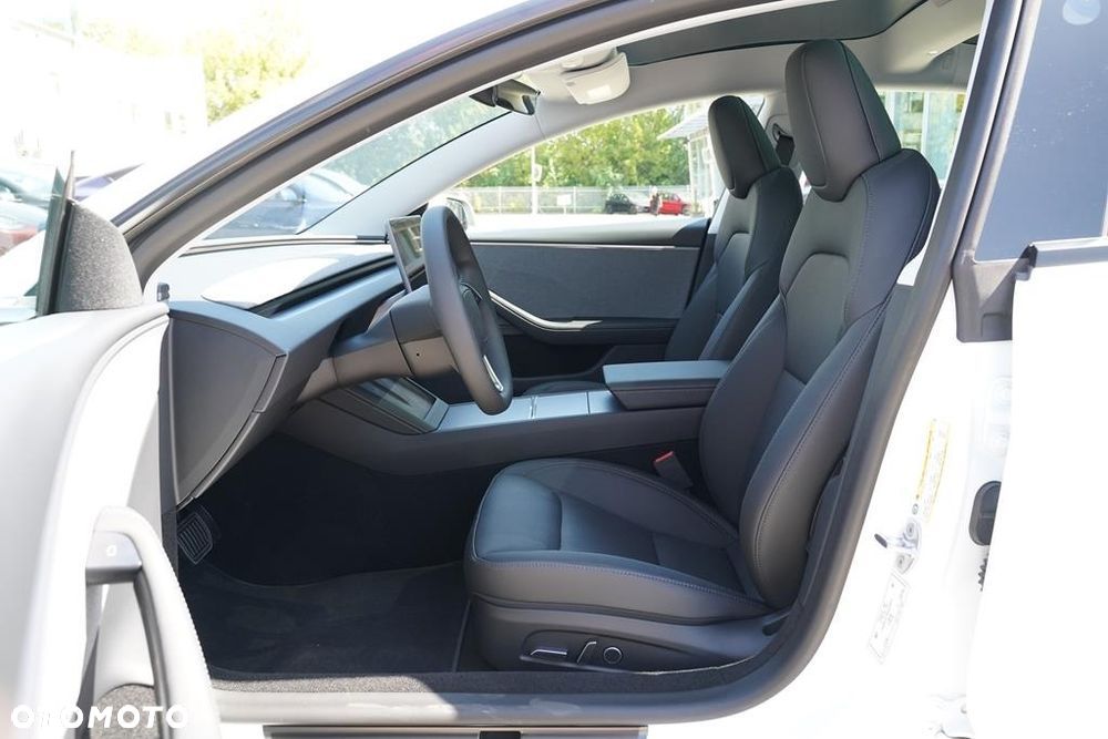 Tesla Model 3 Long Range RWD Premium - 12