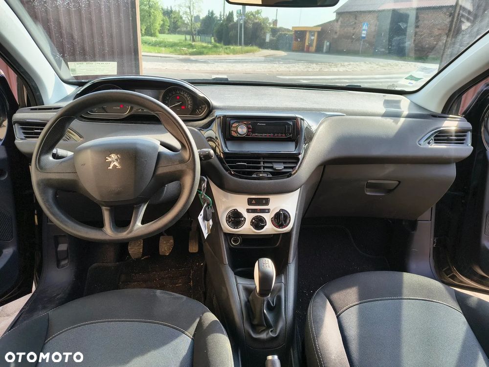 Peugeot 208 - 20