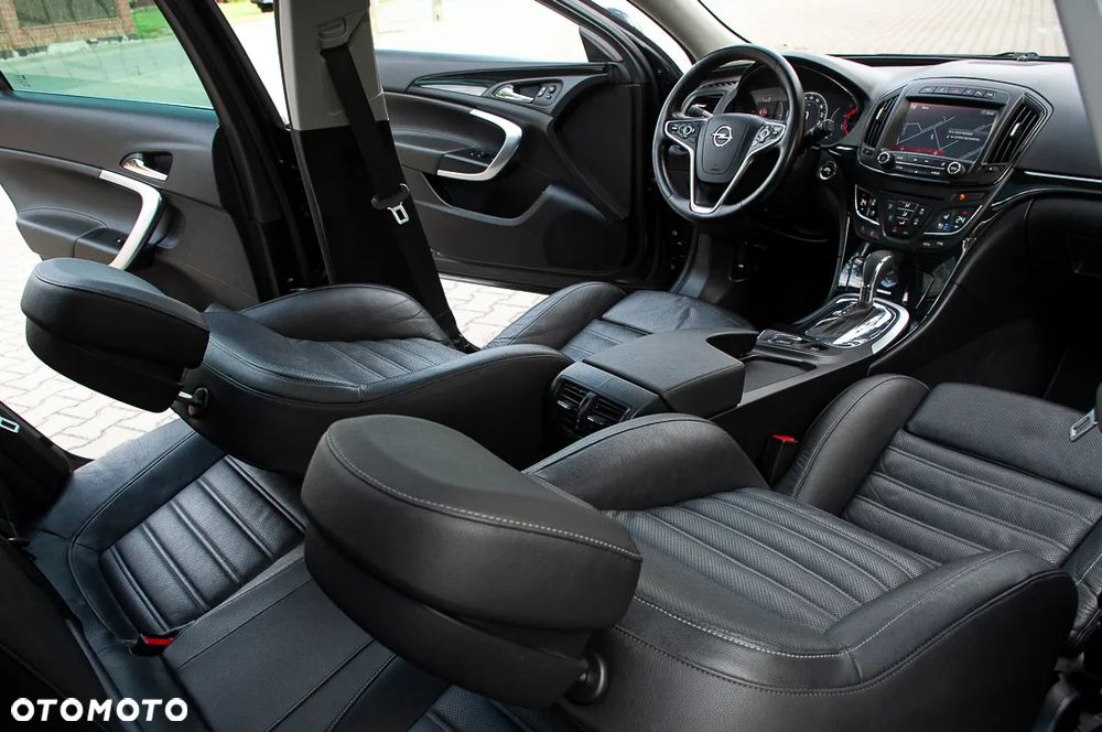 Opel Insignia 2.0 CDTI 4x4 Automatik Sport - 23