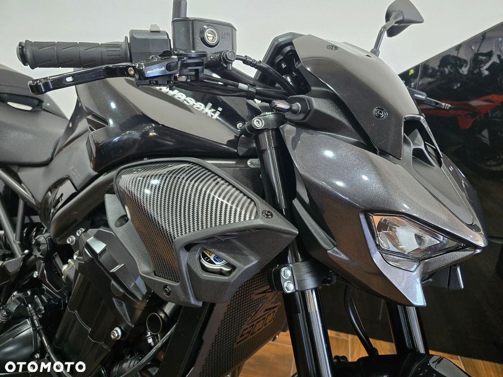 Kawasaki Z - 8