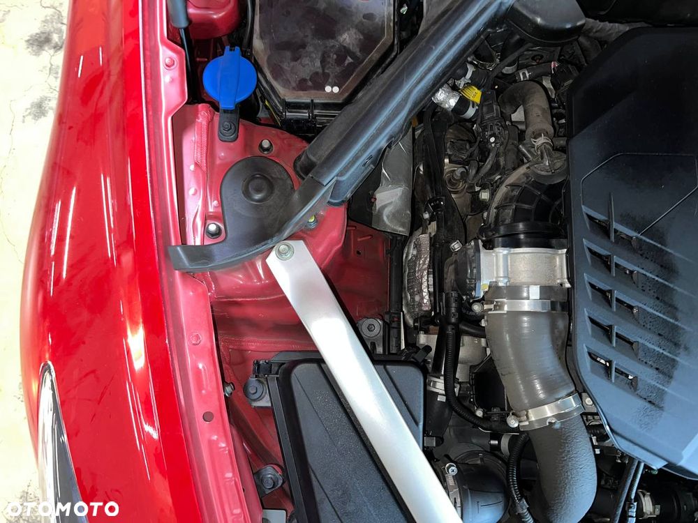 Kia Stinger 3.3 T-GDI V6 GT AWD - 14