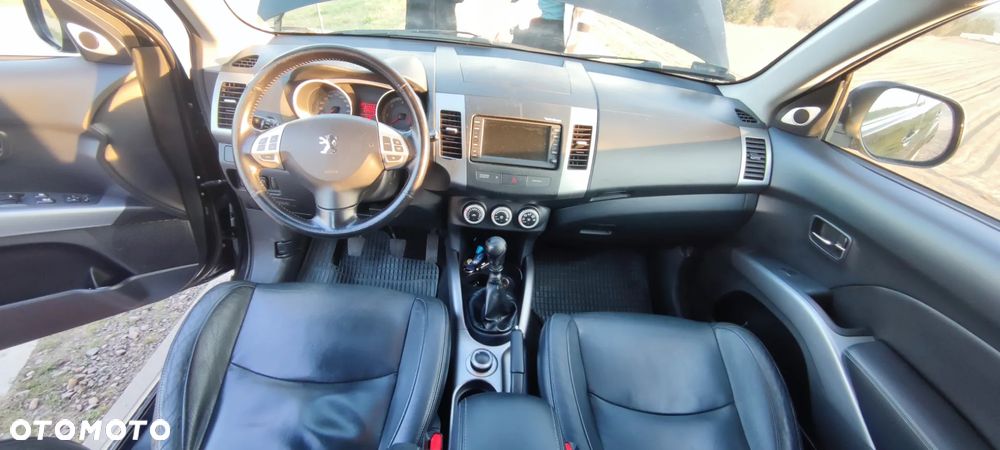 Peugeot 4007 2.2HDi Platinum - 14