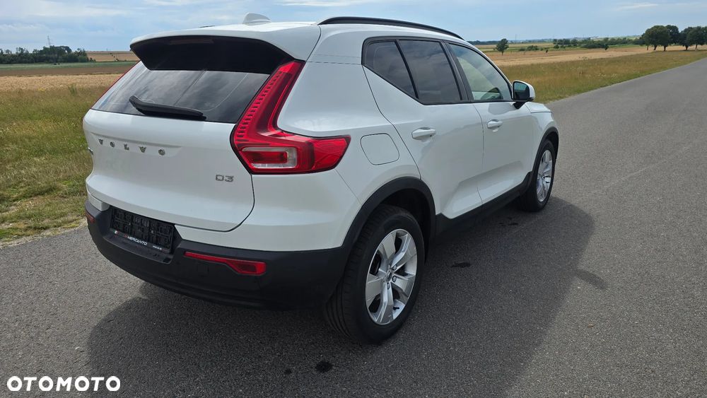 Volvo XC 40 D3 Momentum - 6