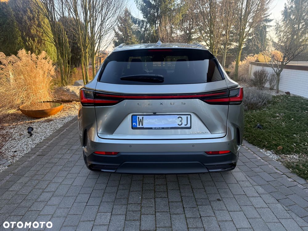Lexus NX 350h Prestige AWD - 9