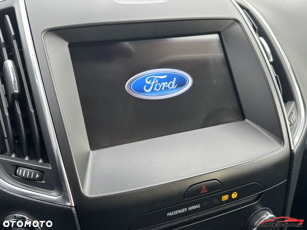 Ford S-Max - 33