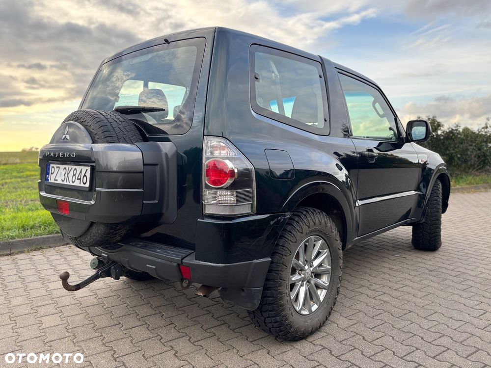 Mitsubishi Pajero 3.2 DI-D - 4