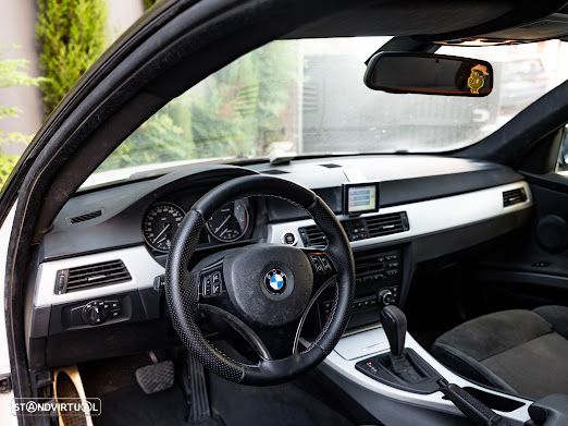 BMW 320 d Coupe Auto - 3