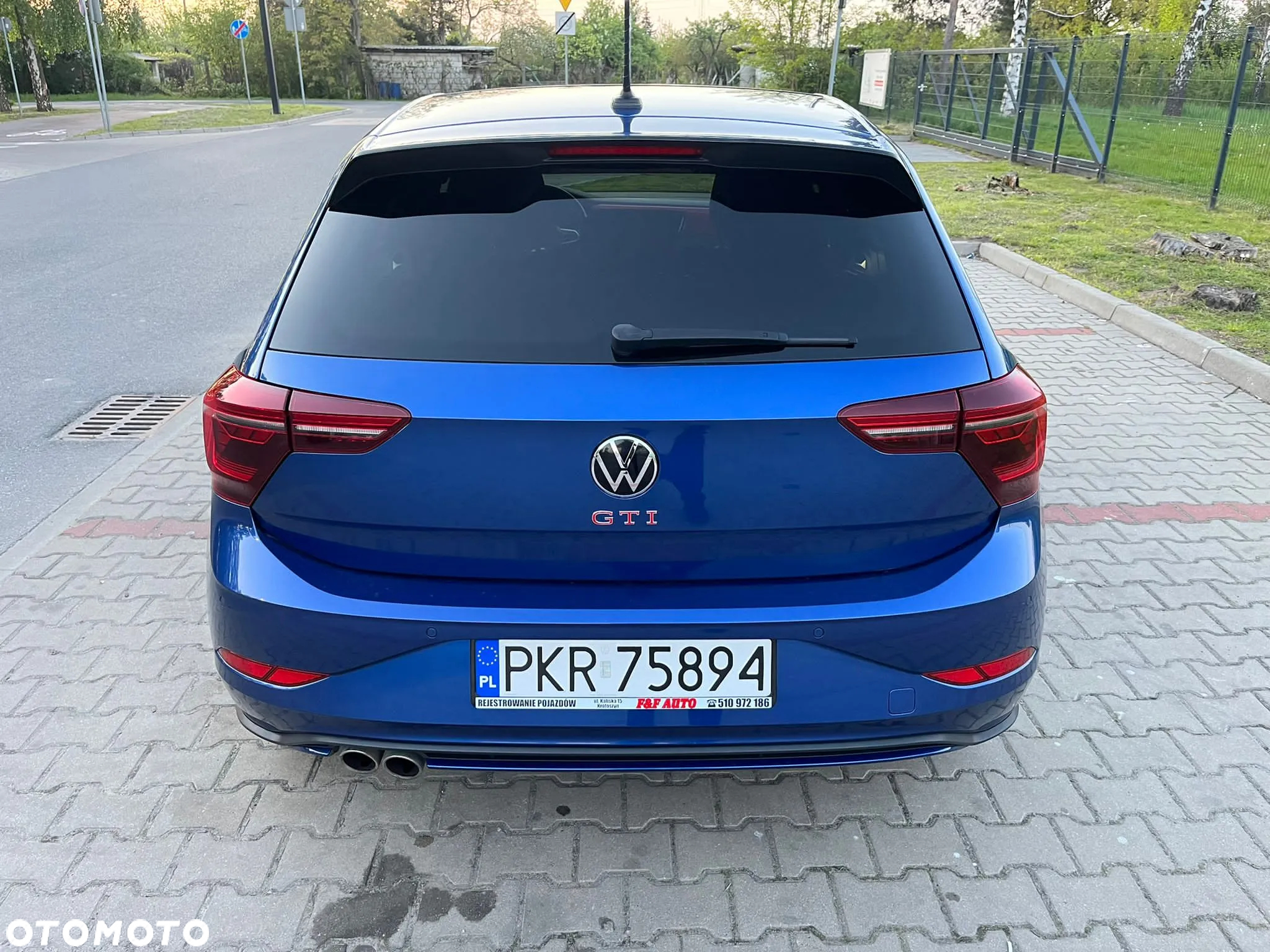 Volkswagen Polo 2.0 TSI DSG GTI - 7
