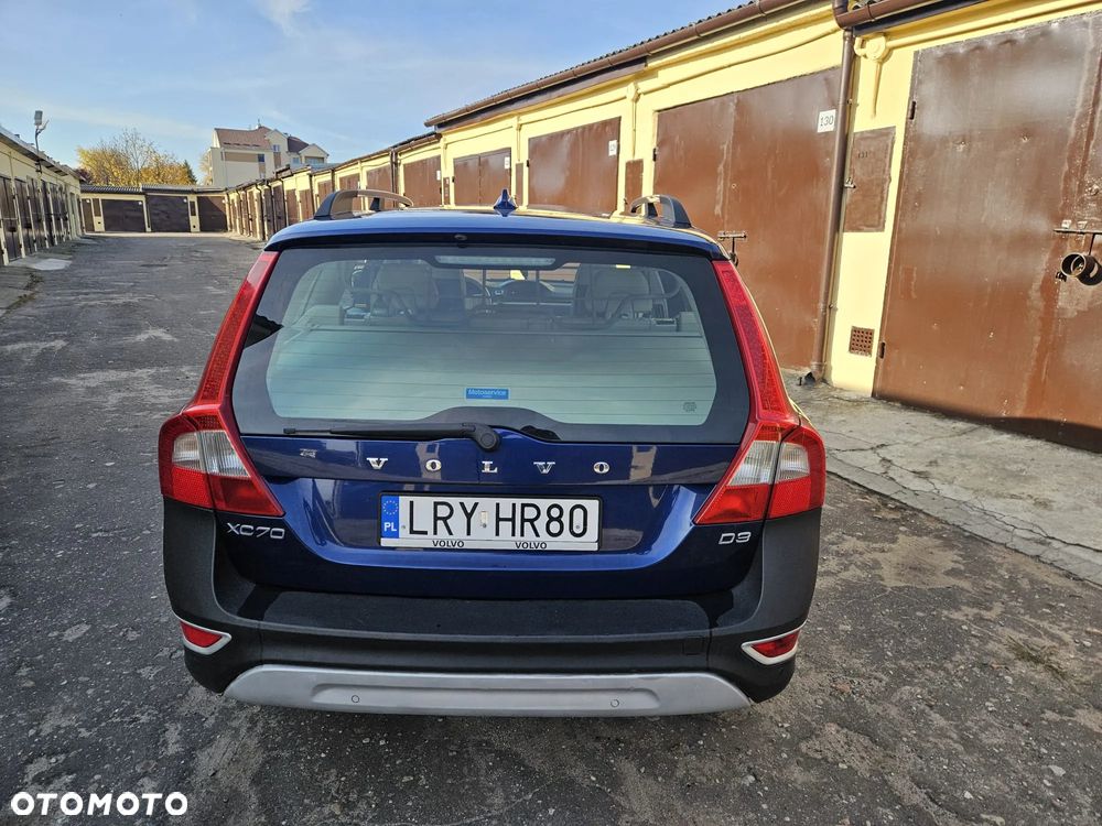 Volvo XC 70 - 1