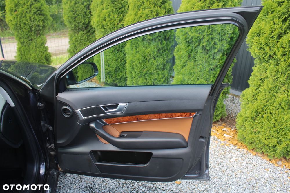 Audi A6 Avant 2.7 TDI DPF multitronic - 28
