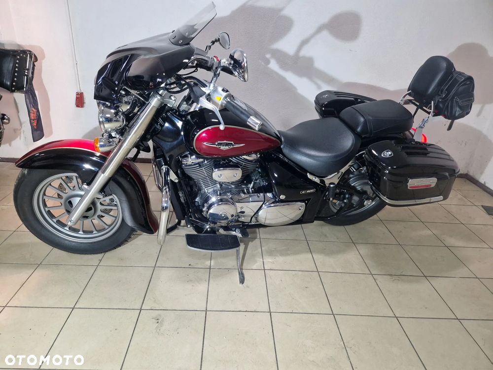 Suzuki VL 800 Volusia - Boulevard C50 - 12