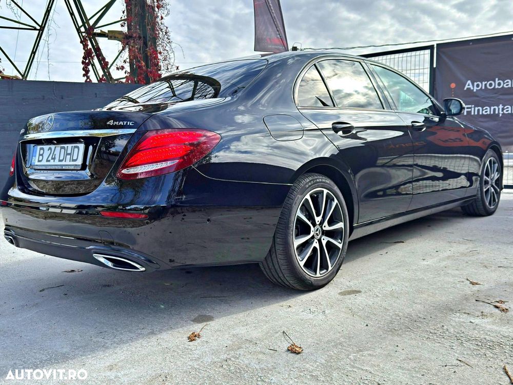 Mercedes-Benz E 220 d 4Matic 9G-TRONIC Avantgarde - 5