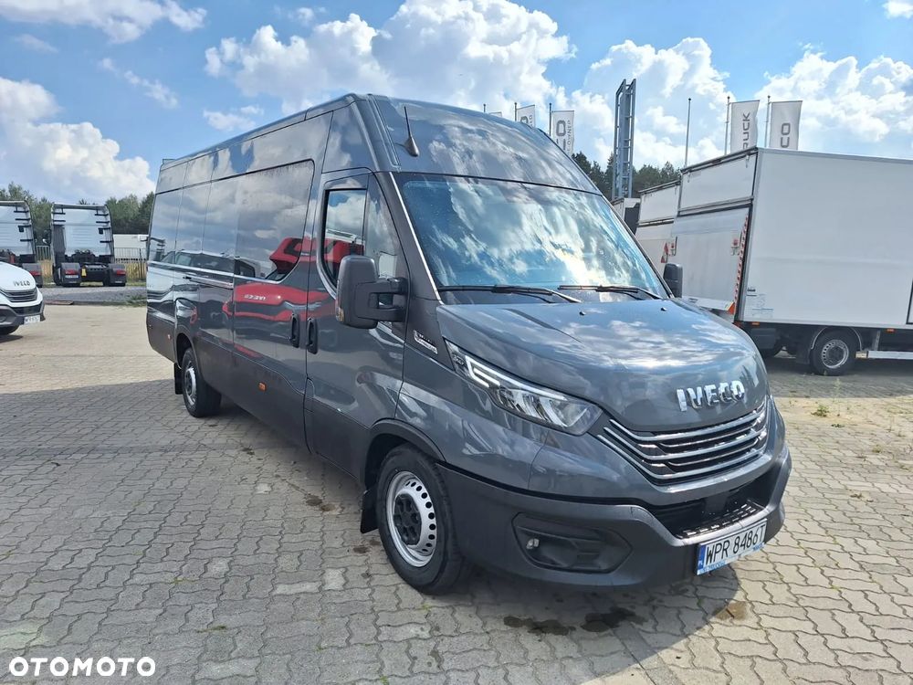 Iveco 35S18 brygadówka - doka - GWARANCJA - automat HiMatic - 7 osób