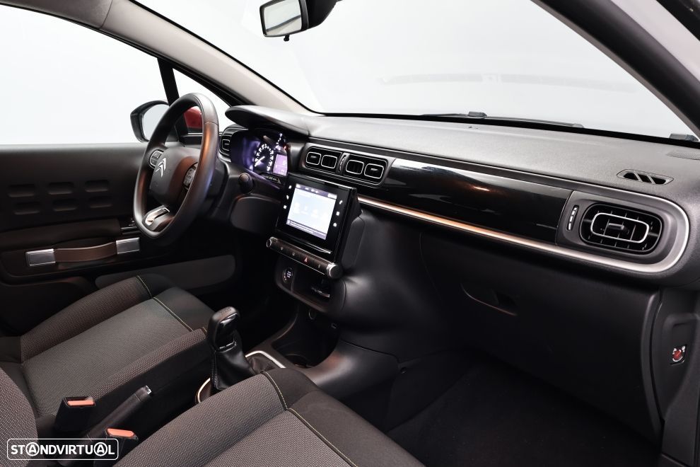 Citroën C3 1.2 PureTech Shine - 20