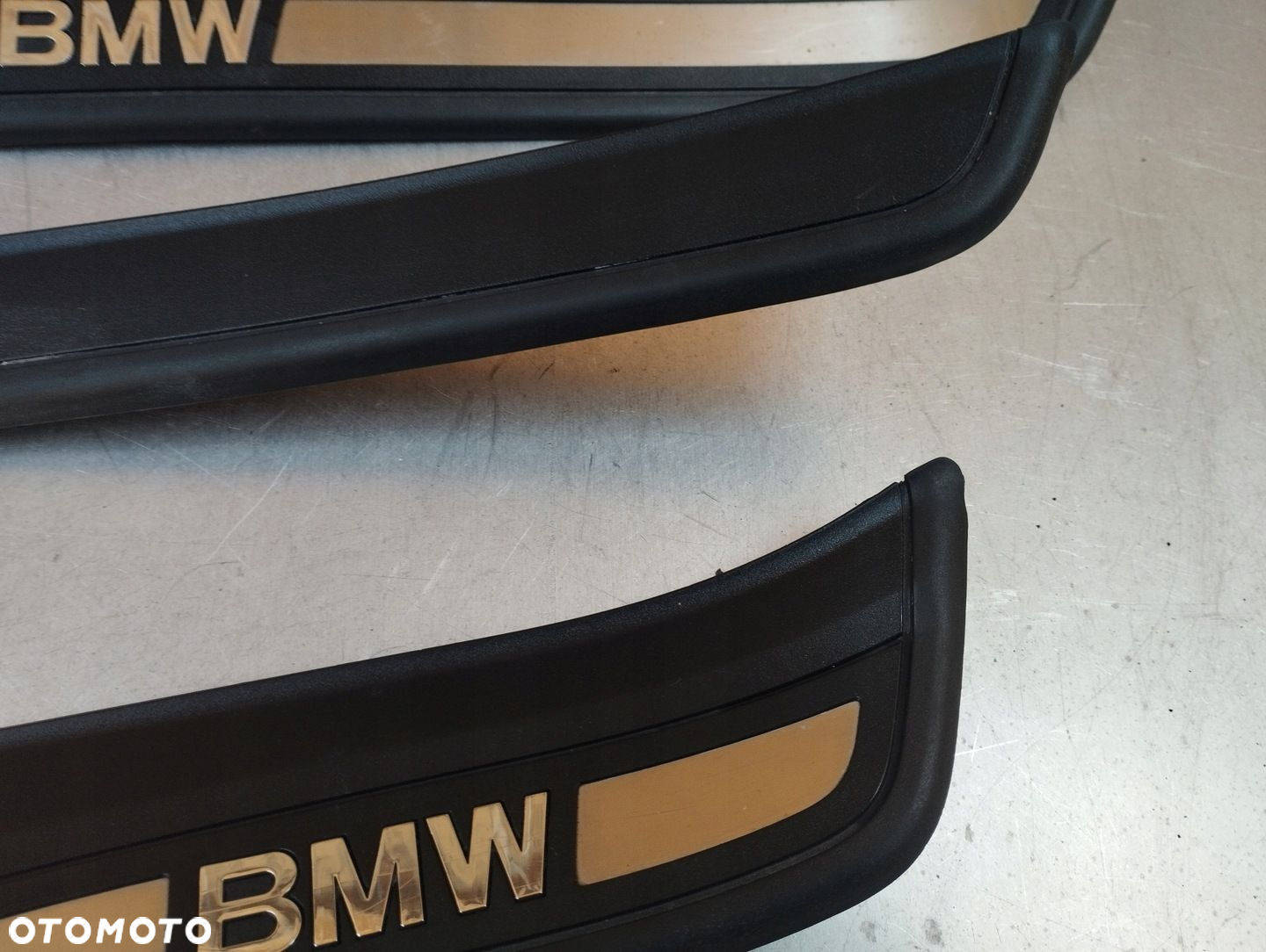 BMW E90 E91 LISTWY PROGOWE komplet - 7