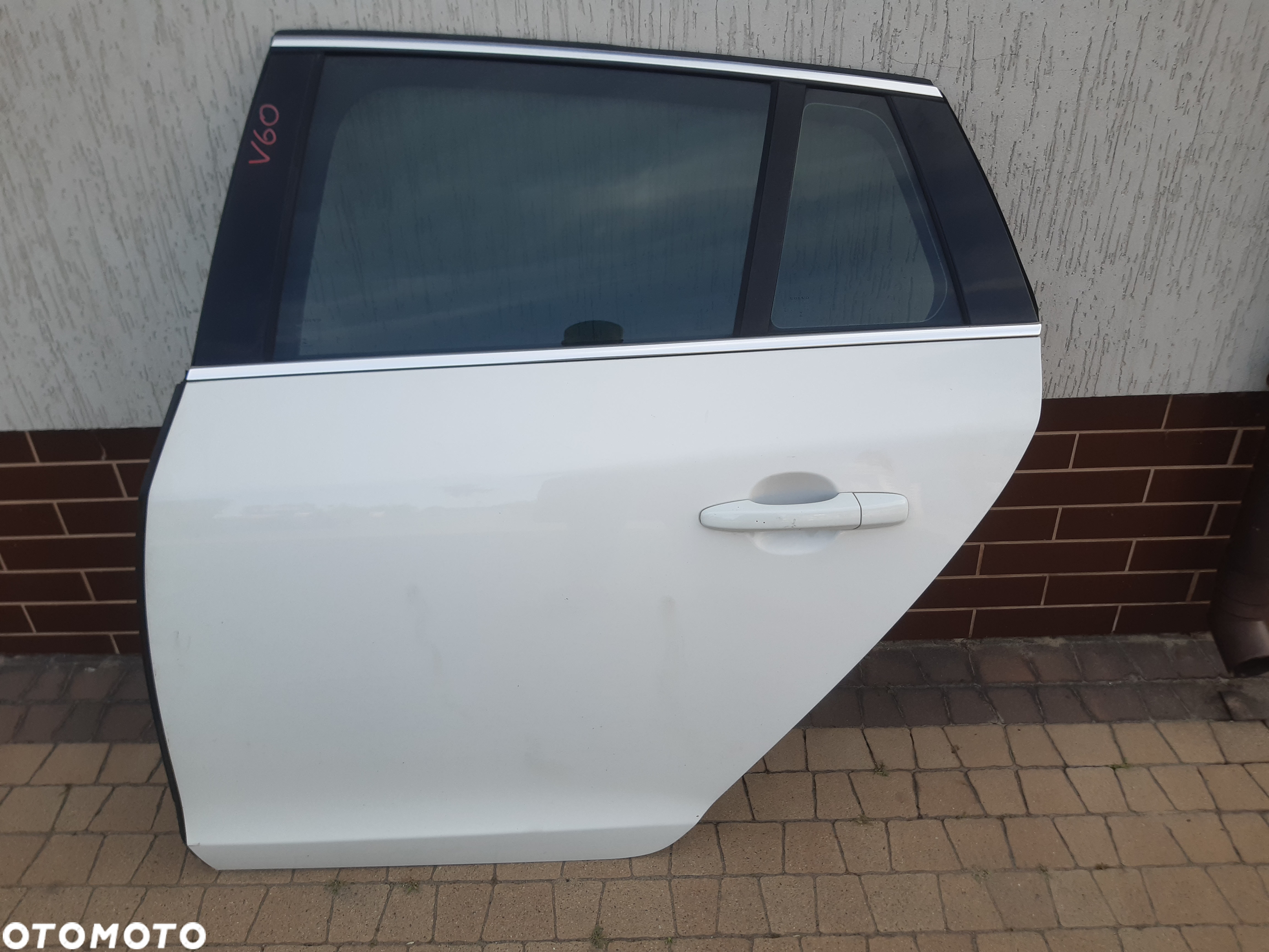 Volvo V60 T5 Geartronic Momentum - 38