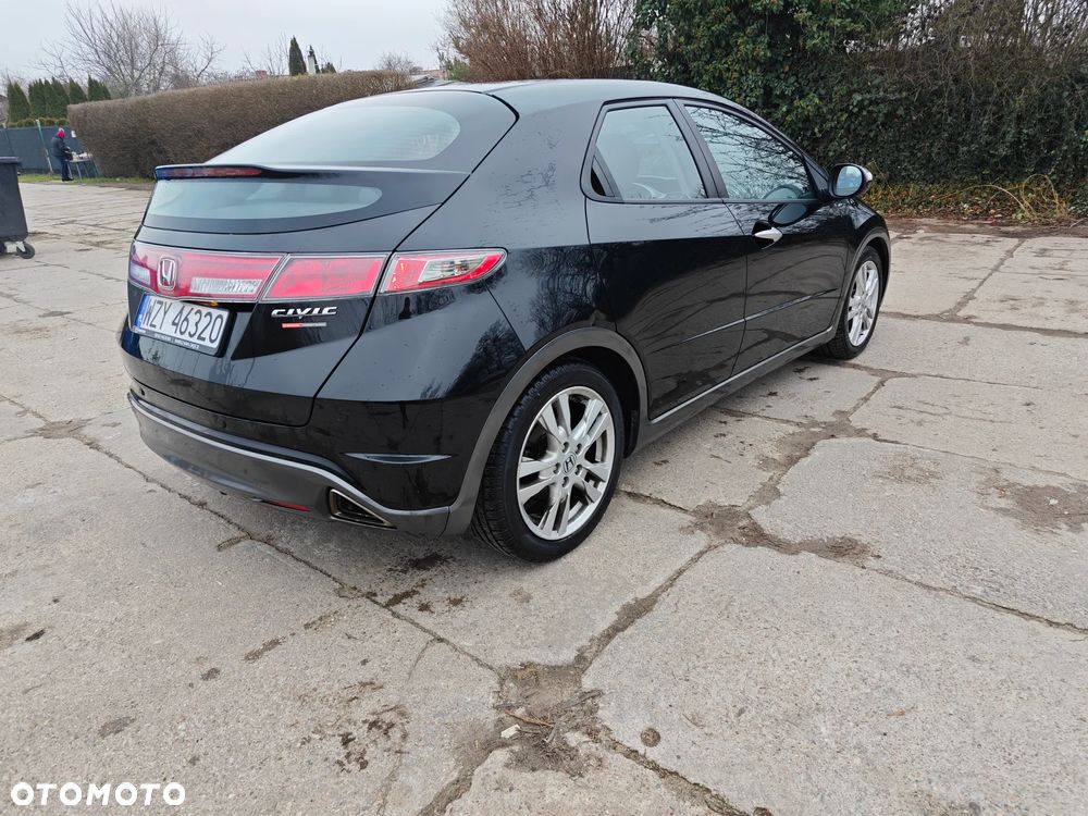 Honda Civic - 10