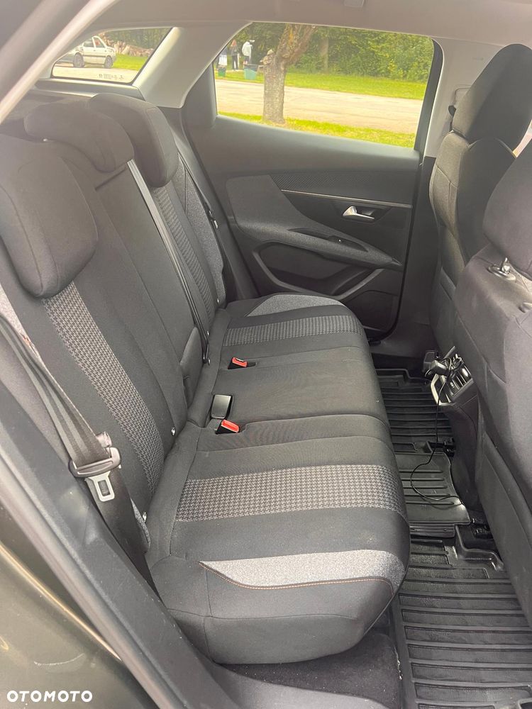 Peugeot 3008 1.5 BlueHDi Allure S&S EAT8 - 9