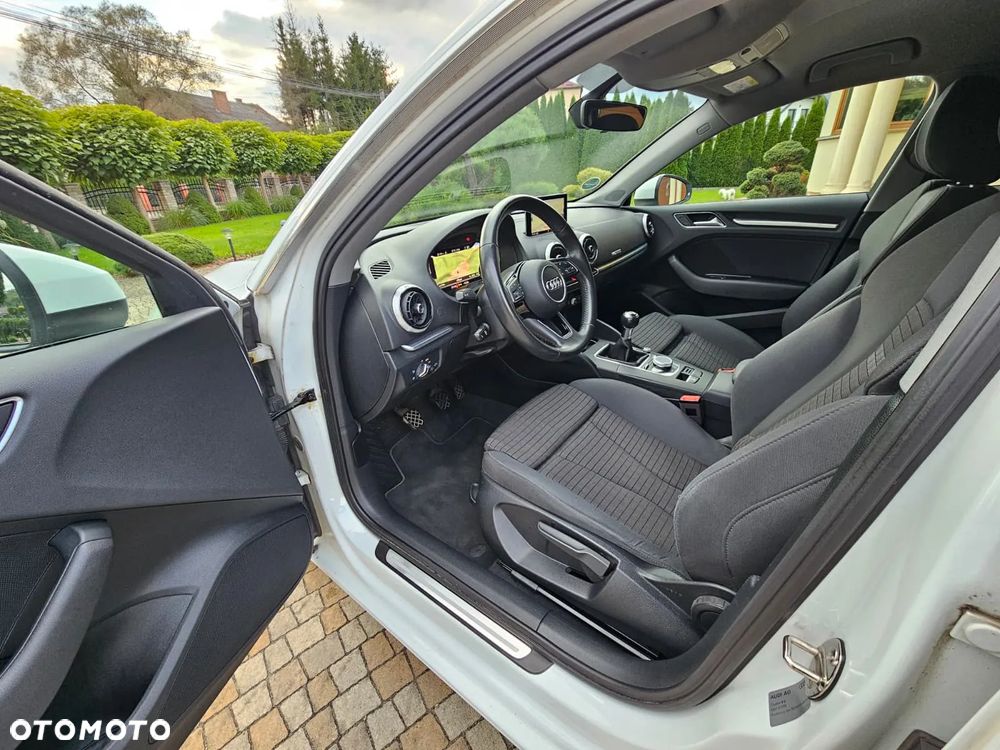 Audi A3 Sportback 2.0 TDI Sport - 6
