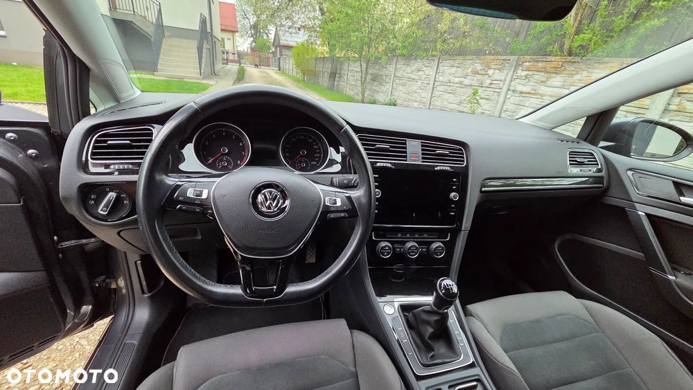 Volkswagen Golf 1.5 TSI BMT Evo Highline - 16