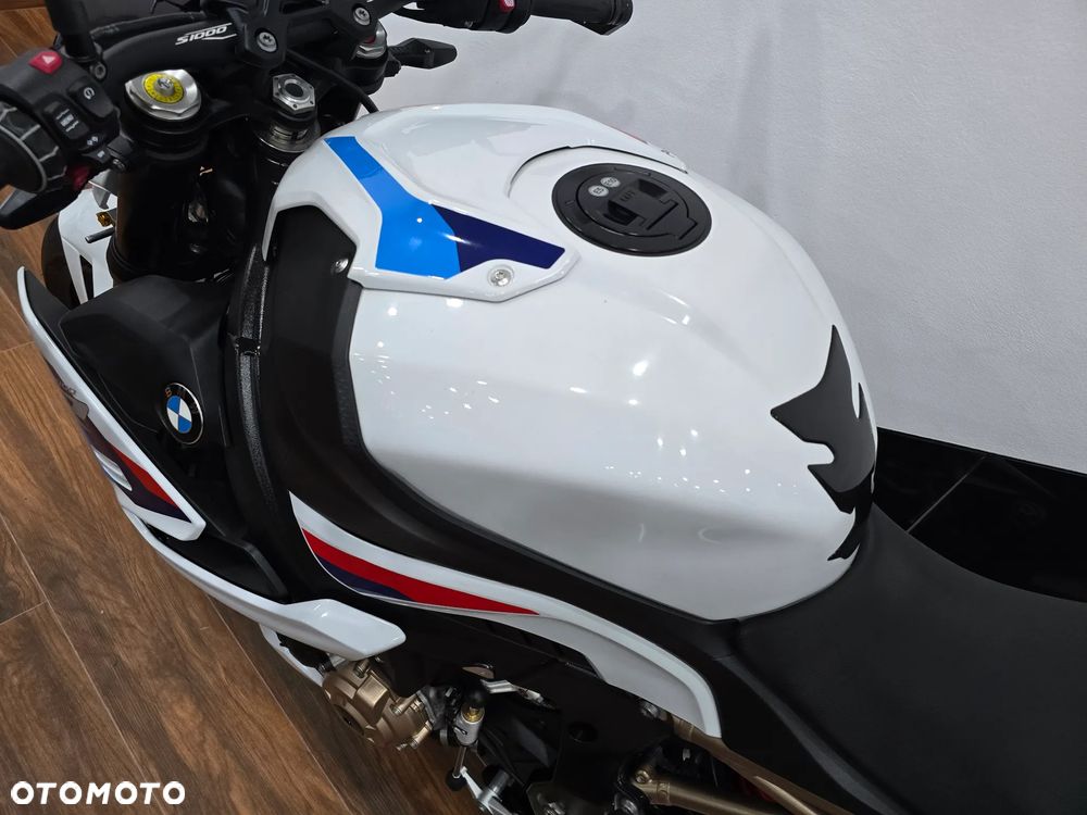 BMW S - 37