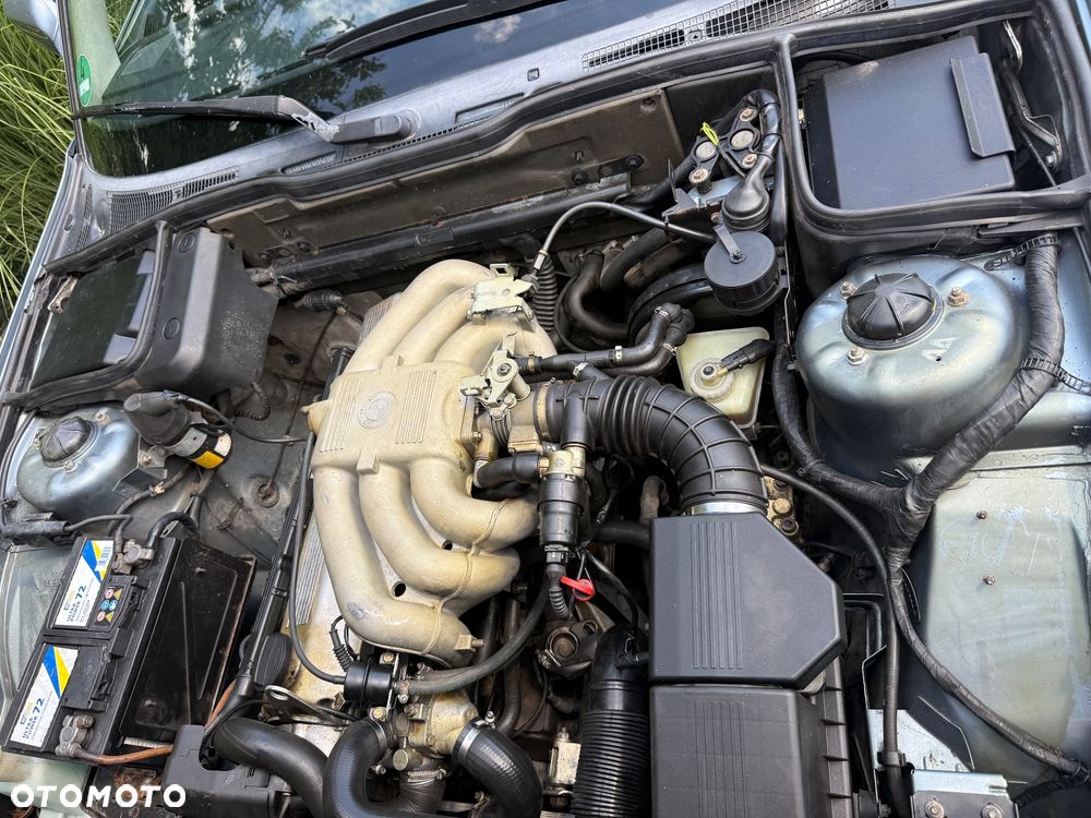 BMW Seria 5 525i - 34