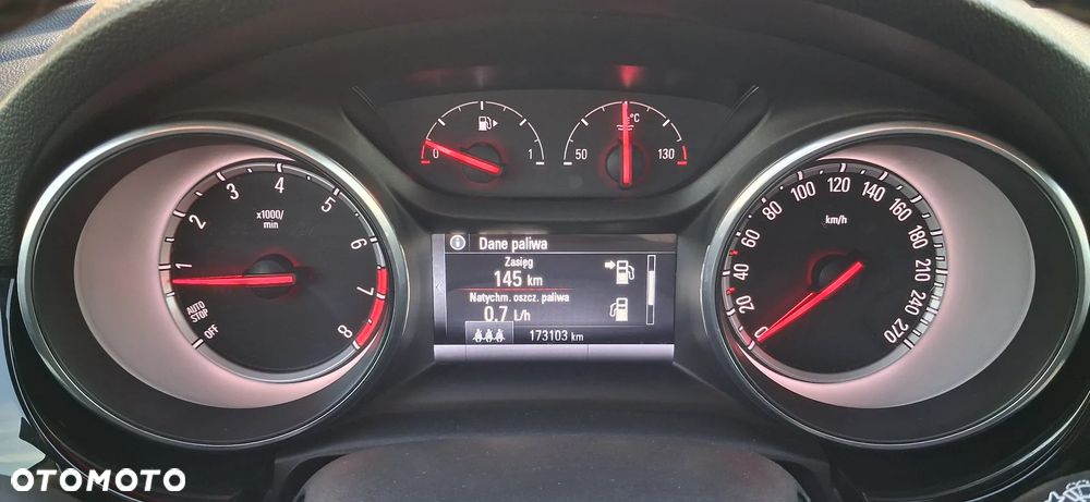 Opel Astra 1.4 T Dynamic - 8