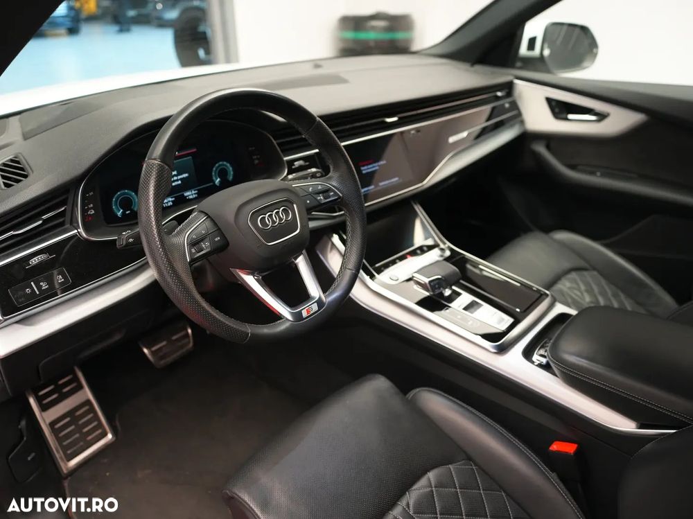 Audi Q8 3.0 55 TFSI e quattro Tiptronic - 6