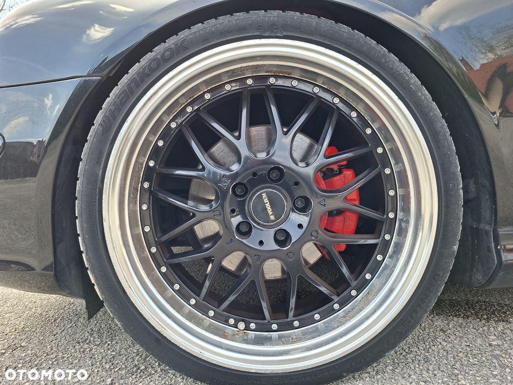 Mercedes-Benz CLK - 12