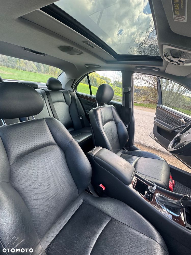 Mercedes-Benz Klasa C 320 Elegance - 10