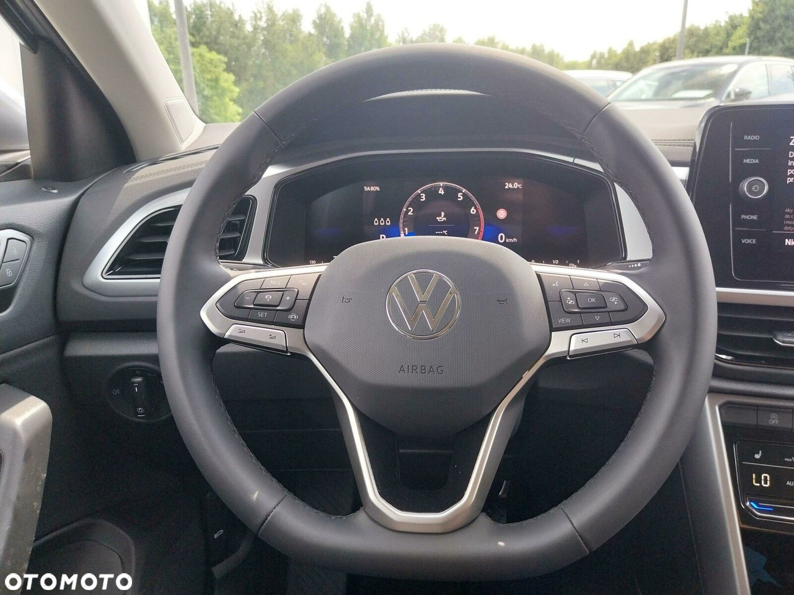 Volkswagen T-Roc 1.5 TSI Life Plus DSG - 12