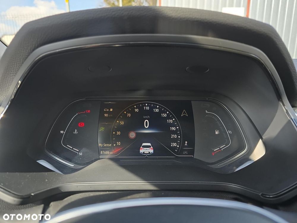 Renault Captur 1.0 TCe Techno - 12