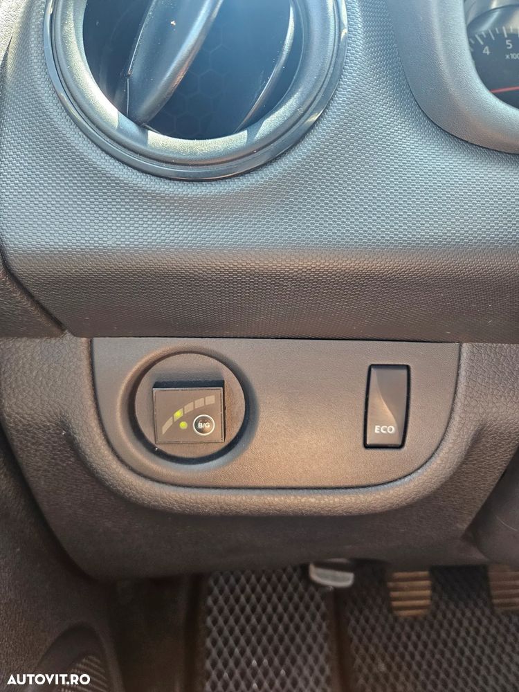 Dacia Logan - 11