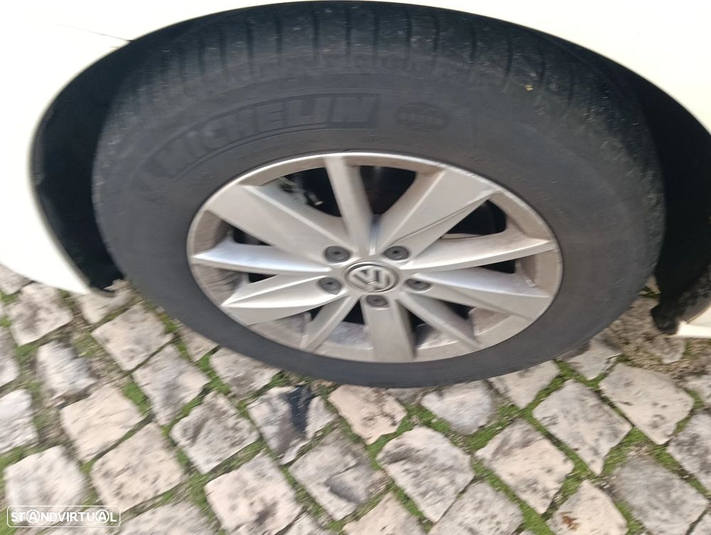 VW Golf Variant 1.6 TDi BlueMotion Confortline - 38