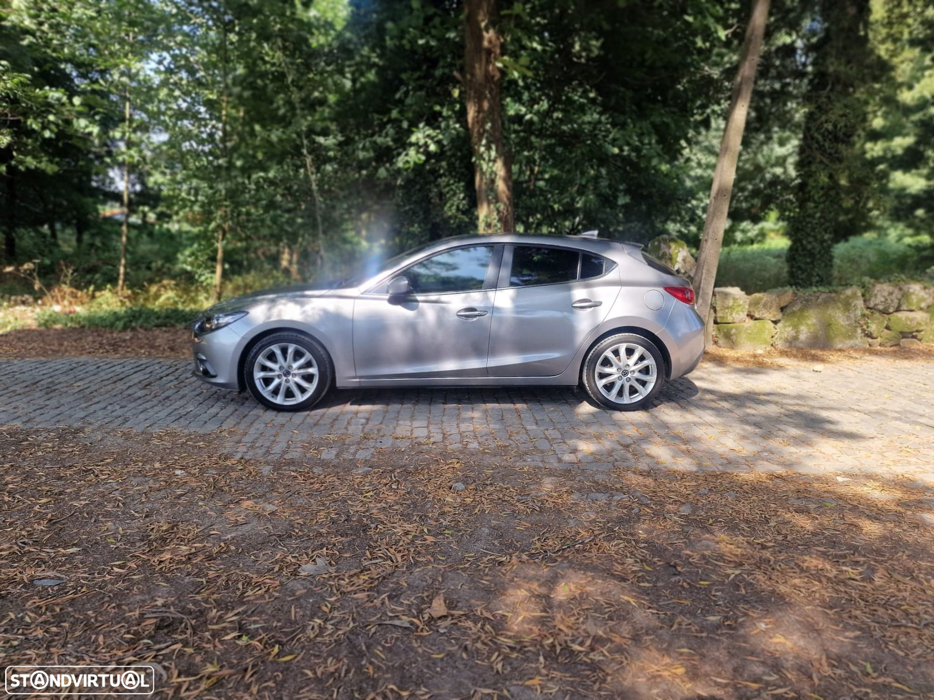 Mazda 3 1.5 Sky-D Excellence Pack Leather Navi - 6