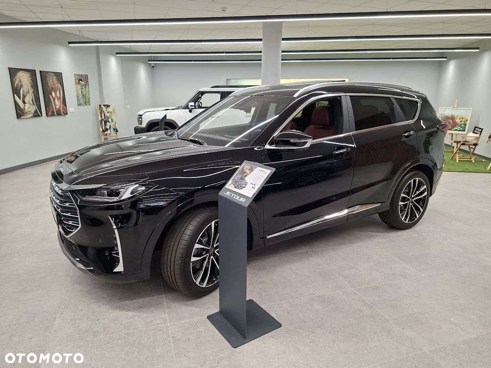 Jetour X70 Plus - 1