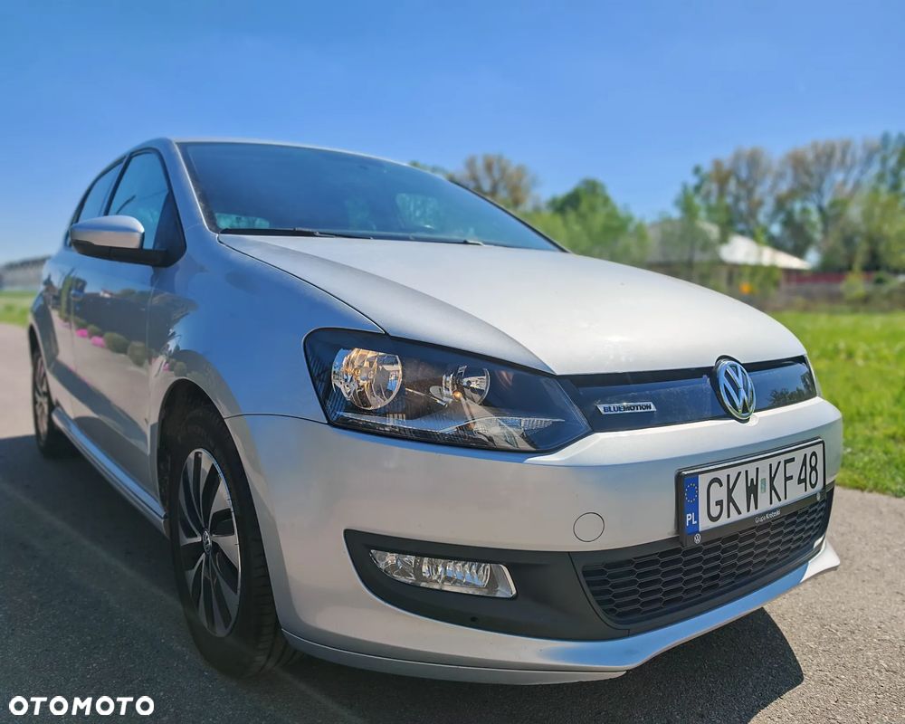 Volkswagen Polo 1.4 TDI (Blue Motion Technology) Comfortline - 8
